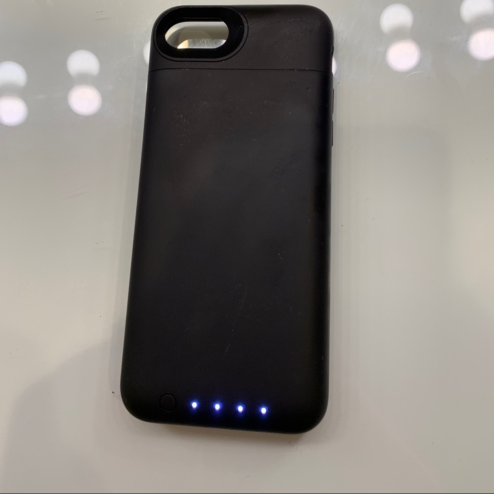 Mophie iPhone 7 or 8 charging case